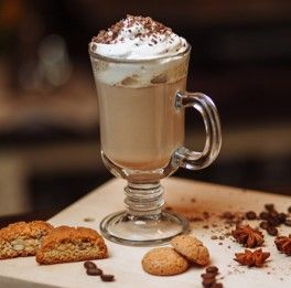 Веганское кофе со сливками Веганское кофе со сливками