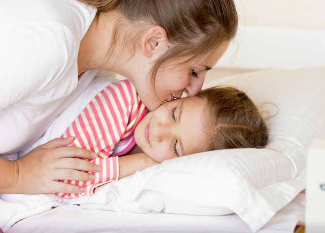 Совет дня: говорите с ребенком перед сном о важных вещах