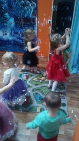 Наш первый утренник Наш первый утренник