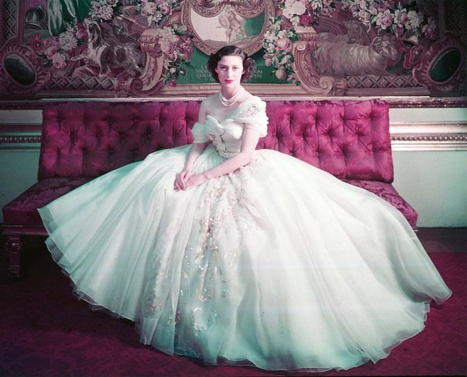 Dior покажет легендарное платье принцессы Маргарет