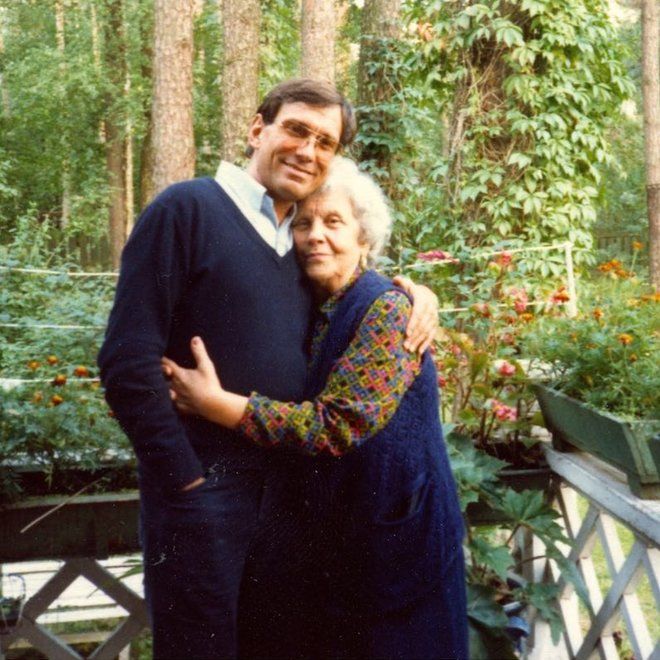 Андрей Кончаловский с мамой Натальей Петровной