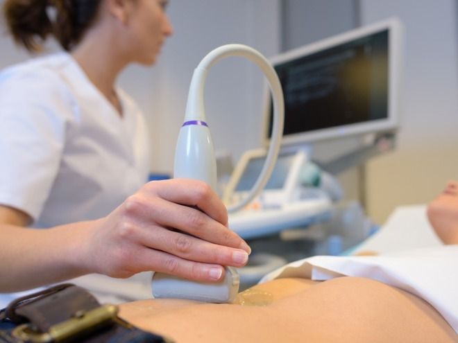 Внематочная беременность признаки на ранних сроках. Симптомы и первые признаки внематочной беременности на ранних сроках