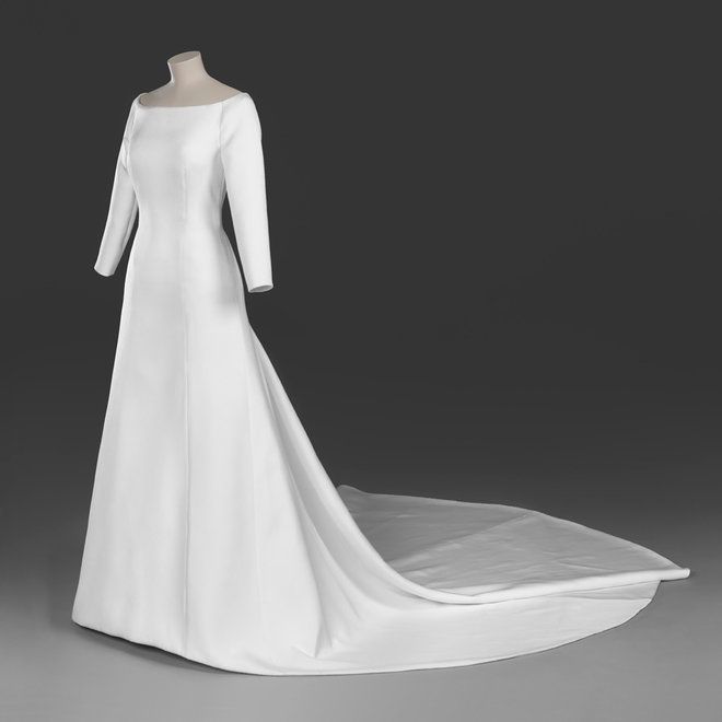 Уникальное свадебное платье Меган Маркл